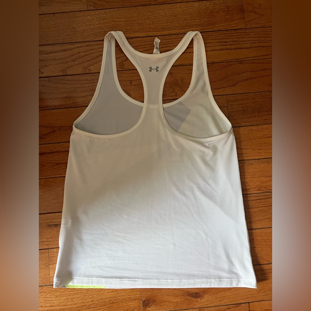 Racerback Top with Color-blocking - Picture 3 of 3
